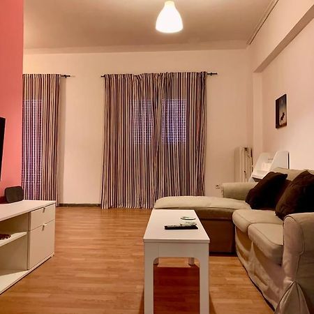 2 Bedroom Apartment 300 Meters Metro Aghios Loanis Atenas Exterior foto